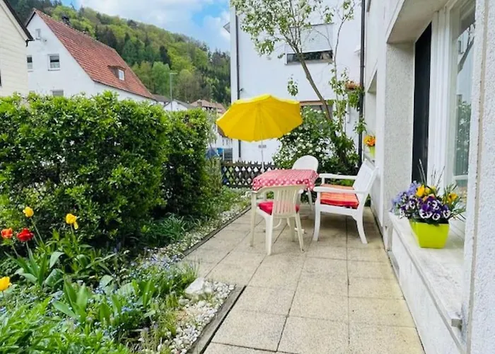 아파트 Moderne Julia Im Fichtelgebirge, Naehe Bayreuth 바트베르넥임피흐텔게비르거
